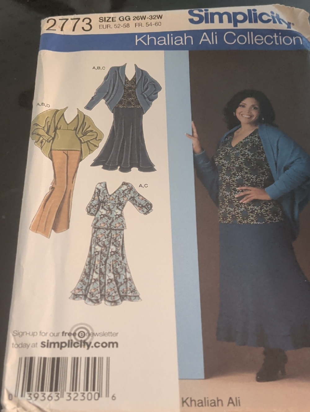 Simplicity Plus Size 26w-32w Women's Sewing Pattern Top Skirt Pants Jacket. New